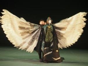 人形舞公演の様子