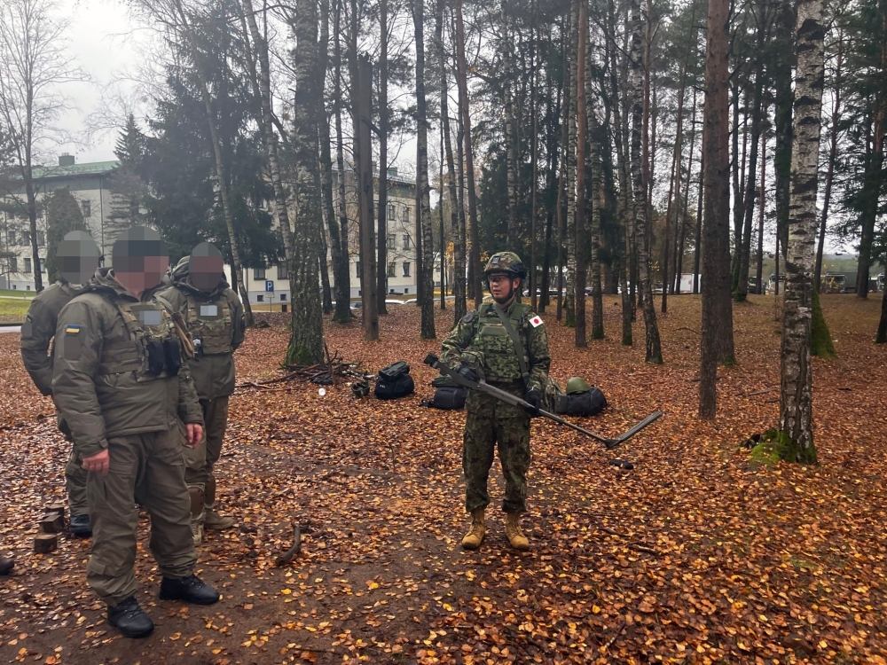 Japonijos sausumos savigynos pajėgų nuotr.