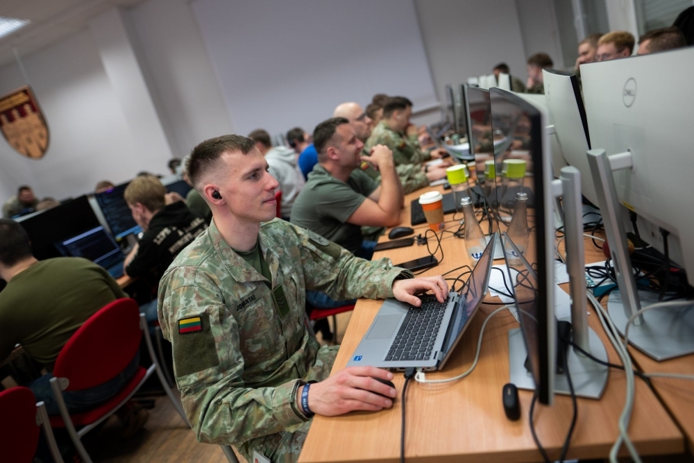 Japonijos gynybos ministerija ir Savigynos pajėgos dalyvavo NATO kibernetinės gynybos pratybose „Locked Shields 2026“